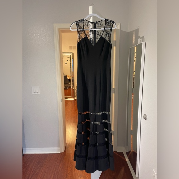 Cache dress - Picture 4 of 5